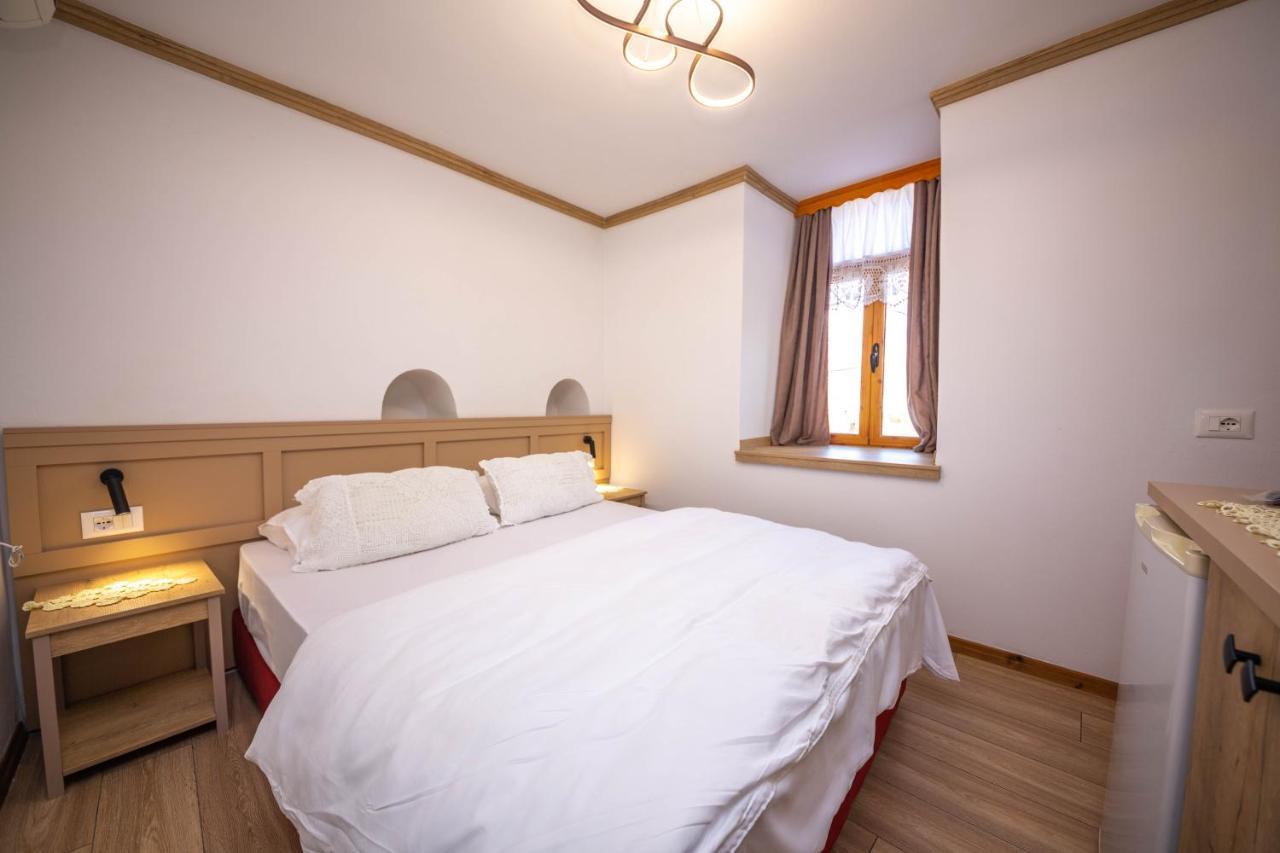 Bed And Breakfast Kotoni Gjirokastër Eksteriør bilde