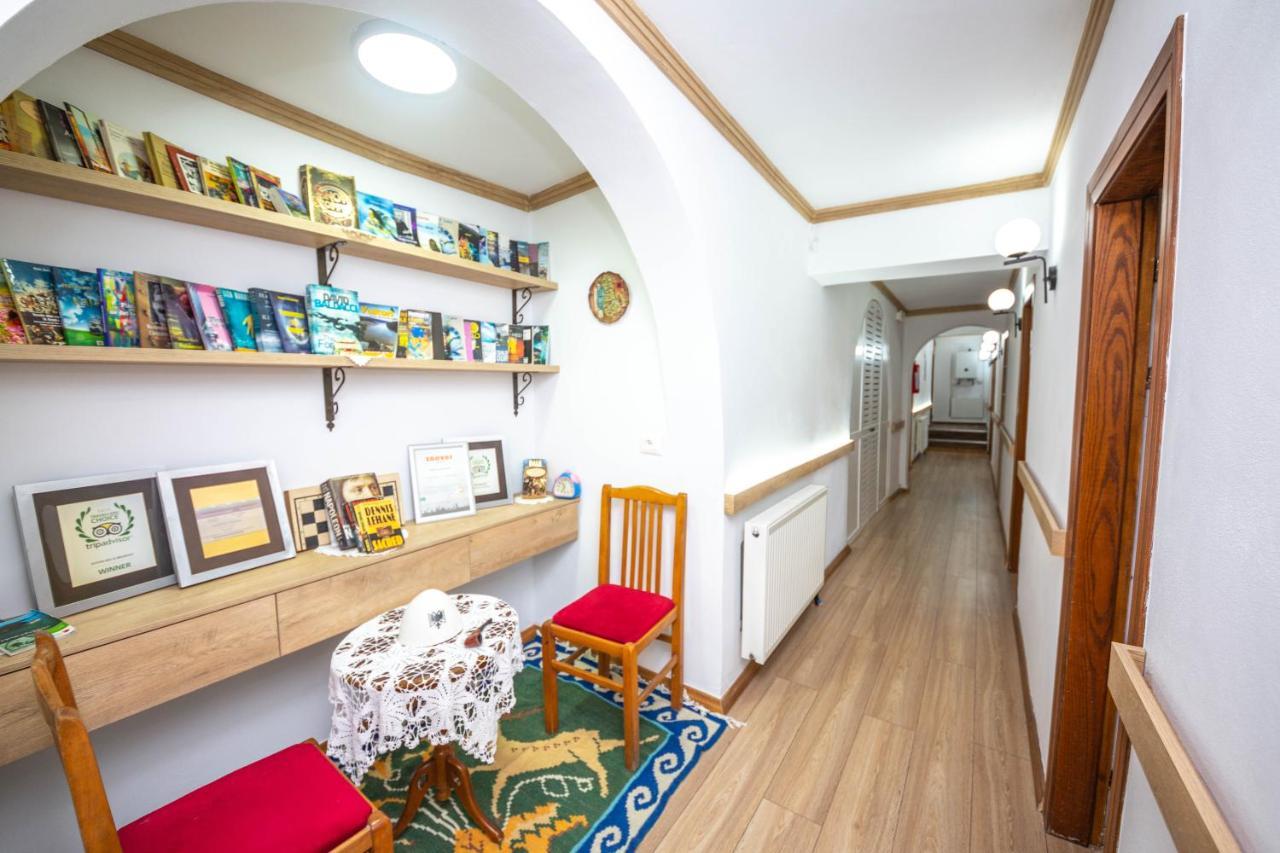 Bed And Breakfast Kotoni Gjirokastër Eksteriør bilde
