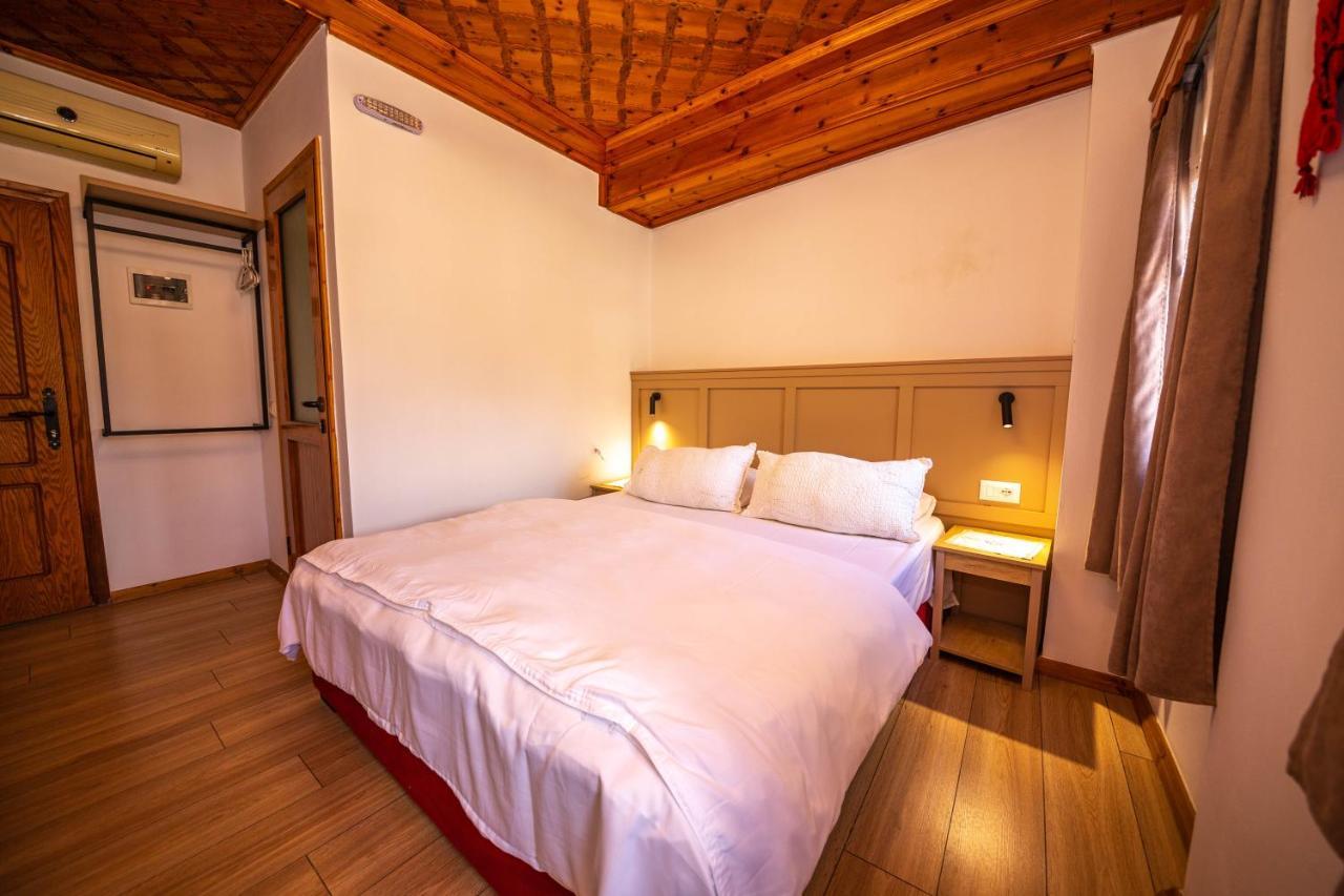 Bed And Breakfast Kotoni Gjirokastër Eksteriør bilde