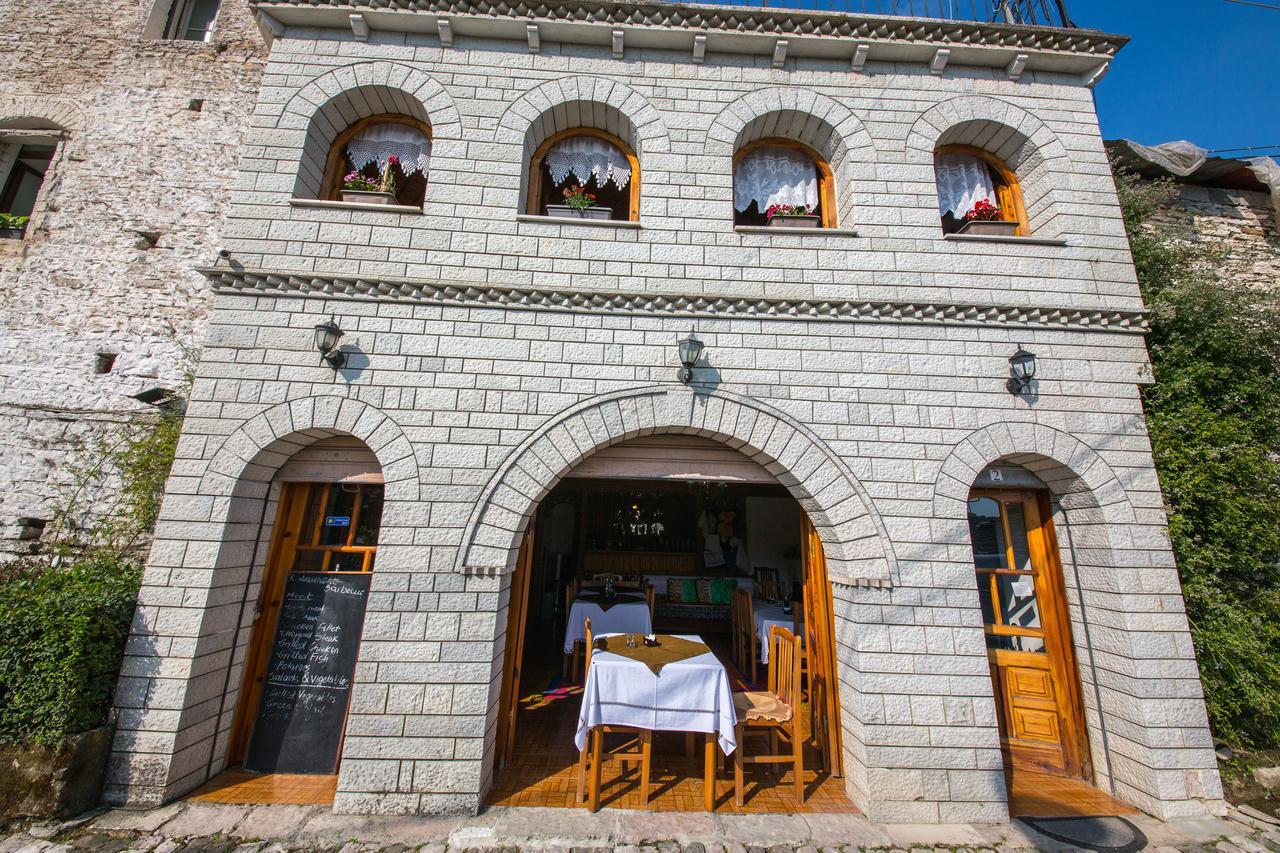 Bed And Breakfast Kotoni Gjirokastër Eksteriør bilde